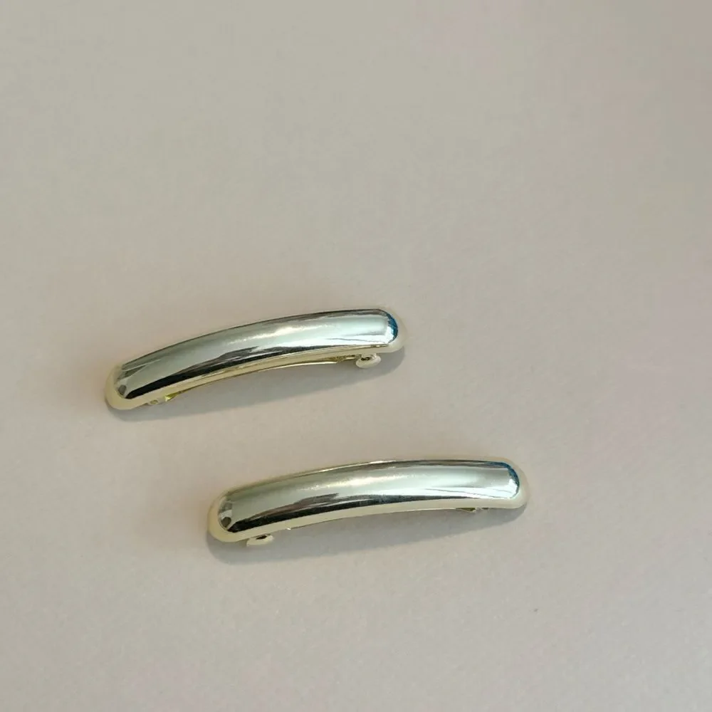 Minimalist hair clip #1420